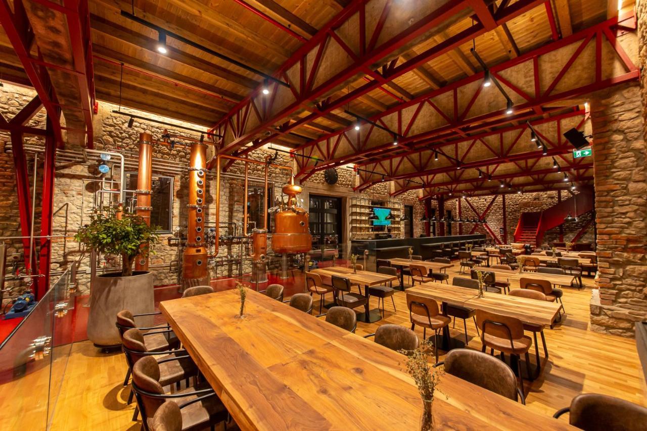 Melesin Distillery Leskovik Ngoại thất bức ảnh