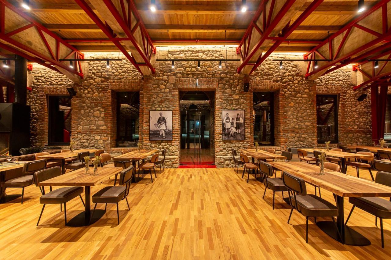 Melesin Distillery Leskovik Ngoại thất bức ảnh